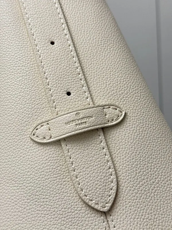All Categories Official Website "Brand Women's Bags" Women's Bags 💙 LV 2025 New LV Crossbody Bag
