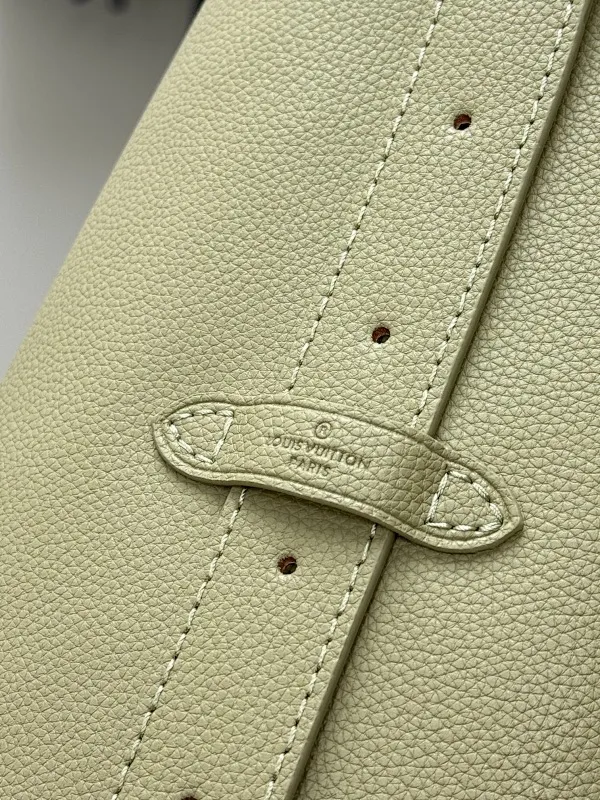 All Categories Official Website "Brand Women's Bags" Women's Bags 💙 LV 2025 New LV Crossbody Bag