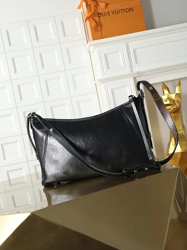 All Categories Official Website "Brand Women's Bags" Women's Bags 💙 LV 2026 Official Website New LV Crossbody Bag