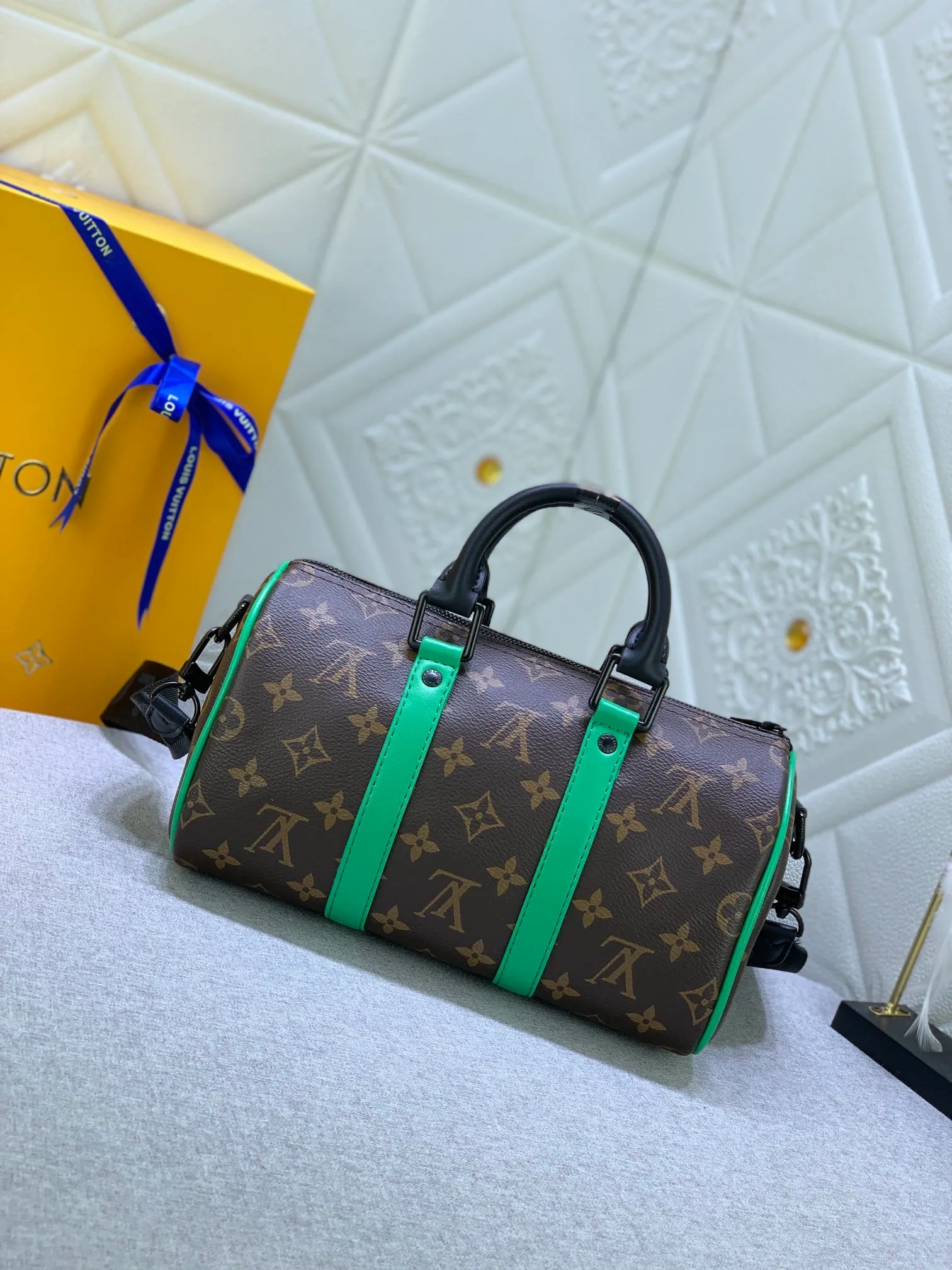 All categories Official website "Brand Women's Bags" Women's Bags 💙 LV replica LV, fine imitation LV bags, LV handbags, 2023 official latest version LV leather travel bag, bag factory, original material, size: 25-15-11CM