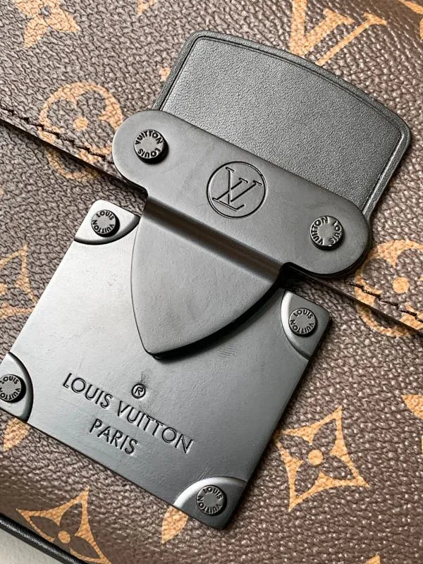 All Categories Official Website "Brand Women's Bags" Women's Bags 💙 LV 2026 New LV Crossbody Bag