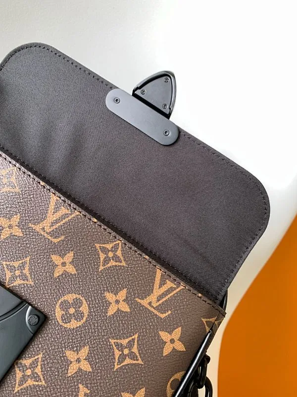 All Categories Official Website "Brand Women's Bags" Women's Bags 💙 LV 2026 New LV Crossbody Bag