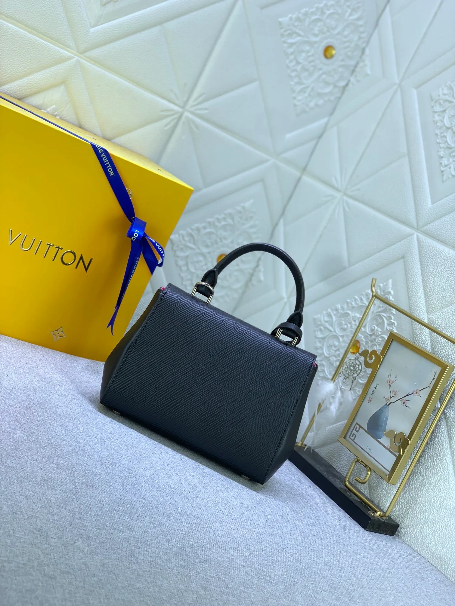 All Categories Official Website "Brand Women's Bags" Women's Bags 💙 LV 2023 New LV Crossbody Bag