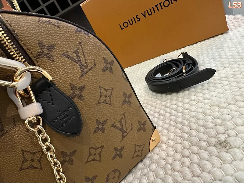All Categories Official Website "Brand Women's Bags" Women's Bags 💙 LV 2026 New LV Crossbody Bag