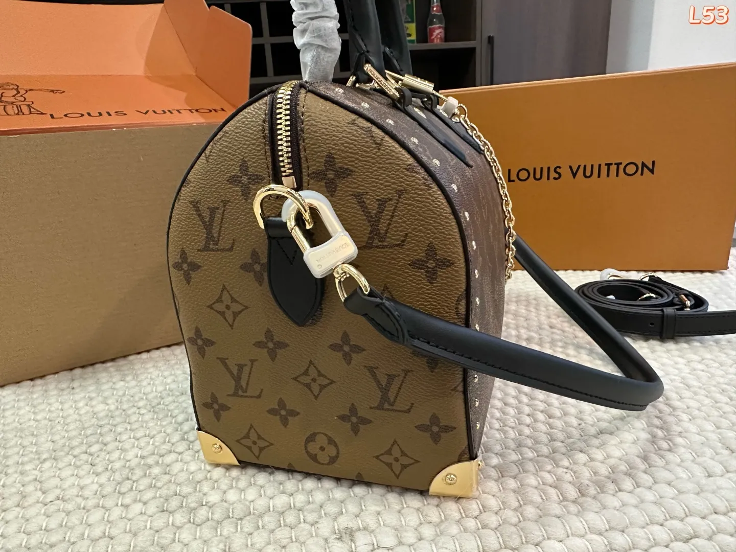 All Categories Official Website "Brand Women's Bags" Women's Bags 💙 LV 2026 New LV Crossbody Bag