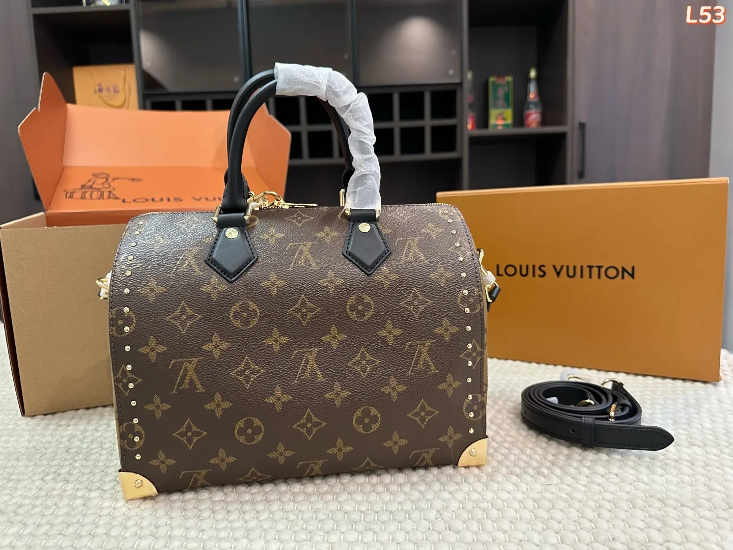 All Categories Official Website "Brand Women's Bags" Women's Bags 💙 LV 2026 New LV Crossbody Bag