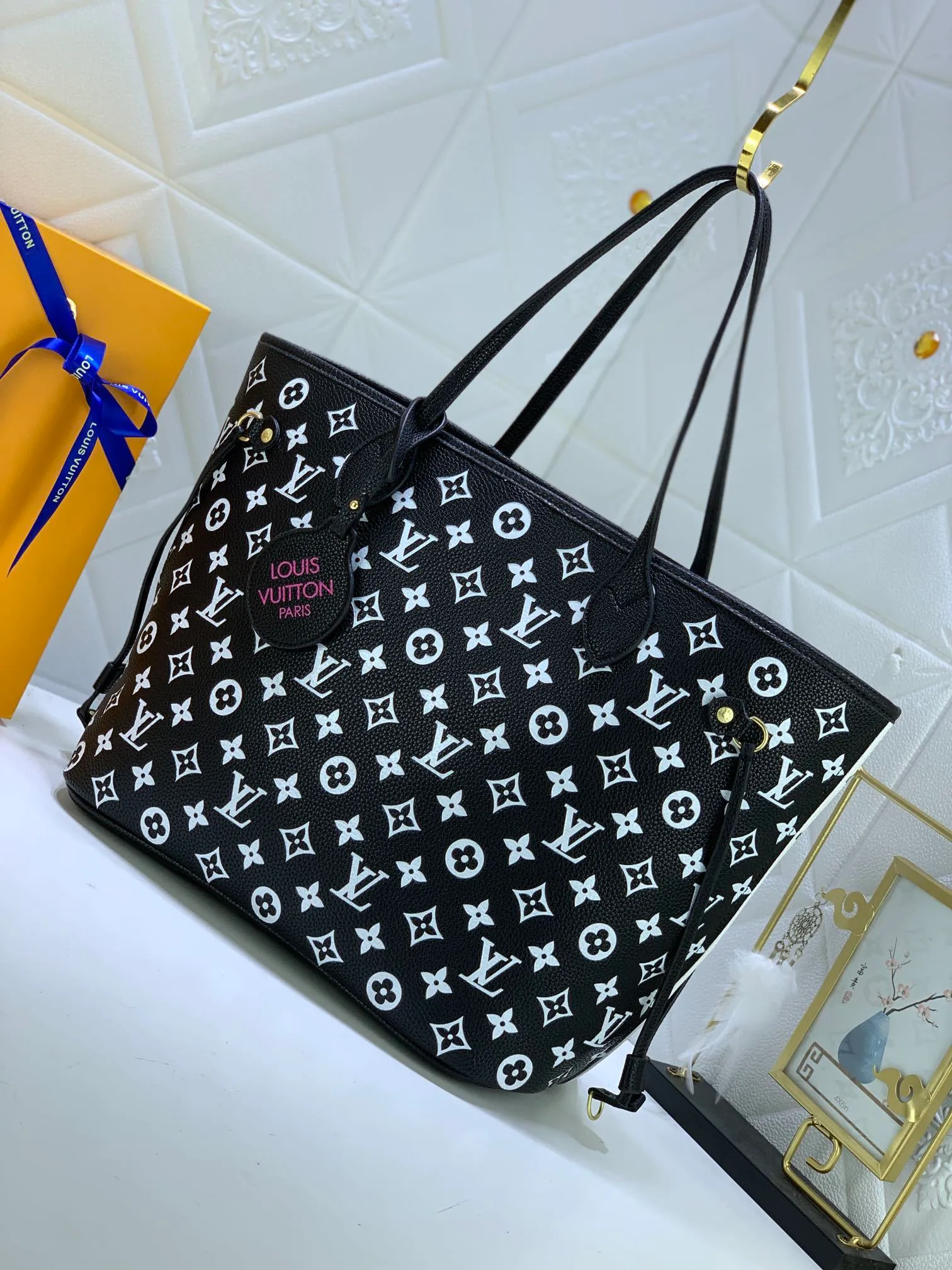 All categories Official website "Brand Women's Bags" Women's Bags 💙 LV replica LV, fine imitation LV bags, LV shoulder bags, 2023 official latest version LV handbags, bag factory, original material, size: 31-28-14CM