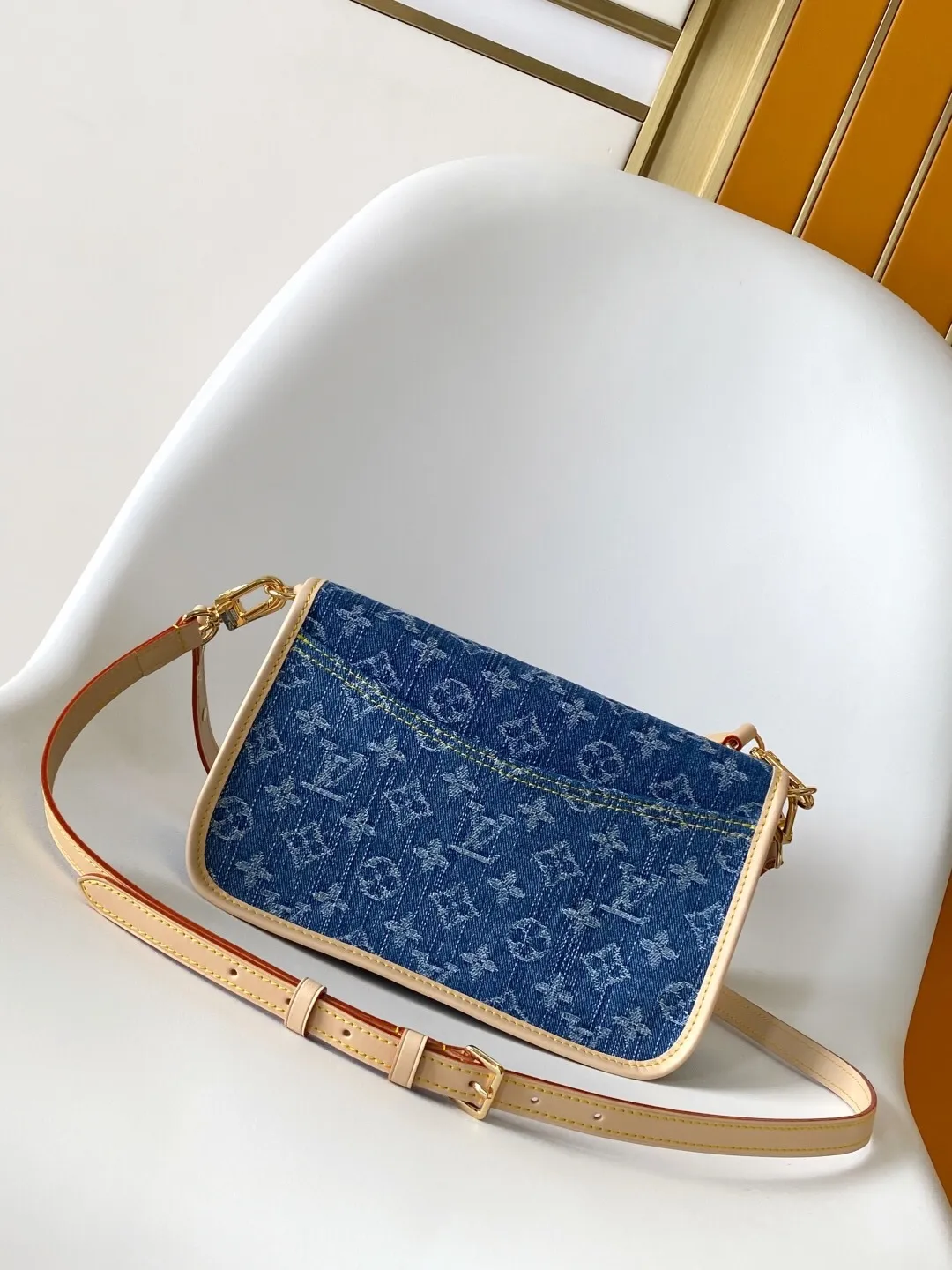All Categories Official Website "Brand Women's Bags" Women's Bags 💙 LV 2025 New LV Crossbody Bag