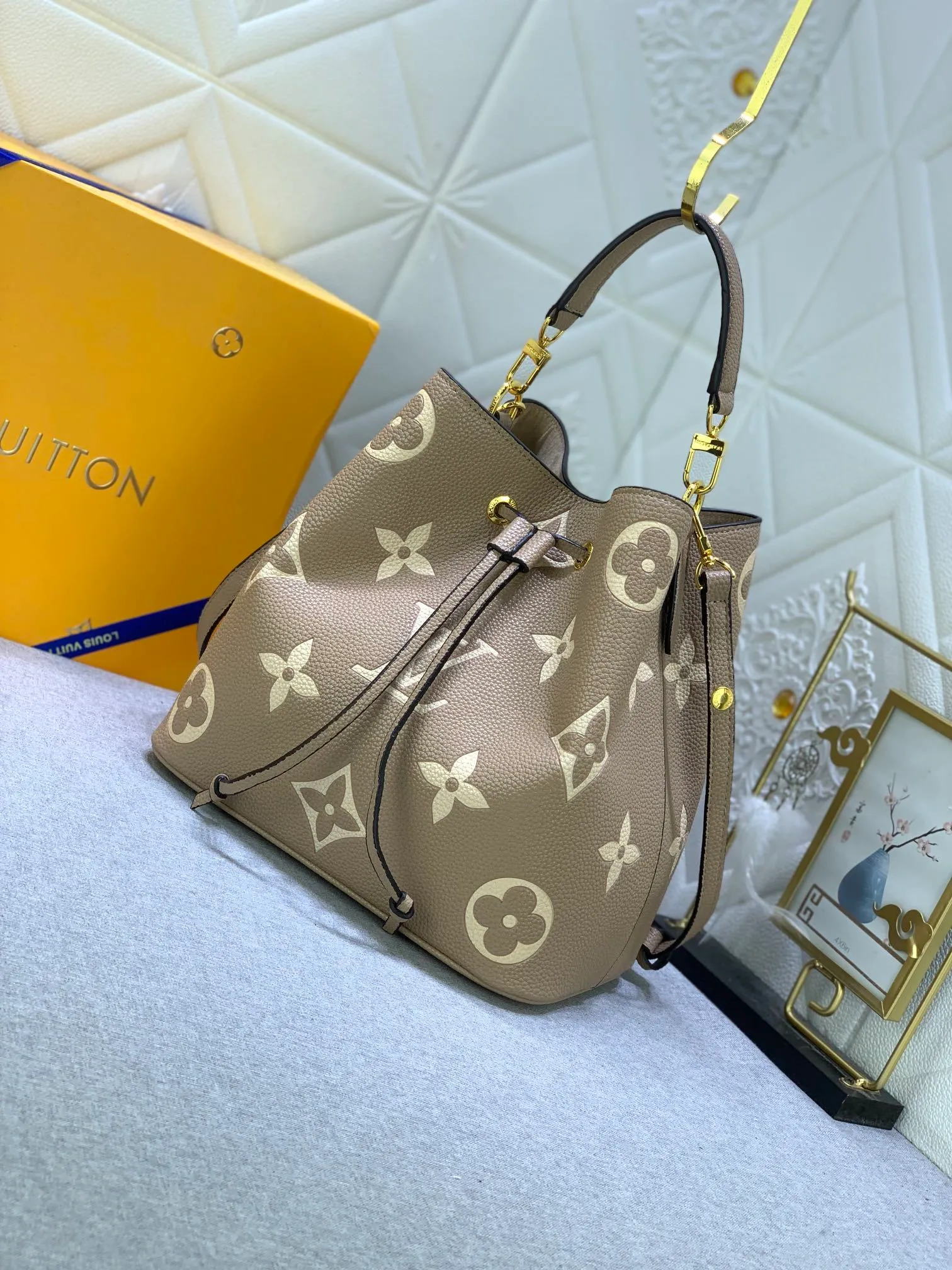 All Categories Official Website "Brand Women's Bags" Women's Bags 💙 LV 2024 New LV Crossbody Bag