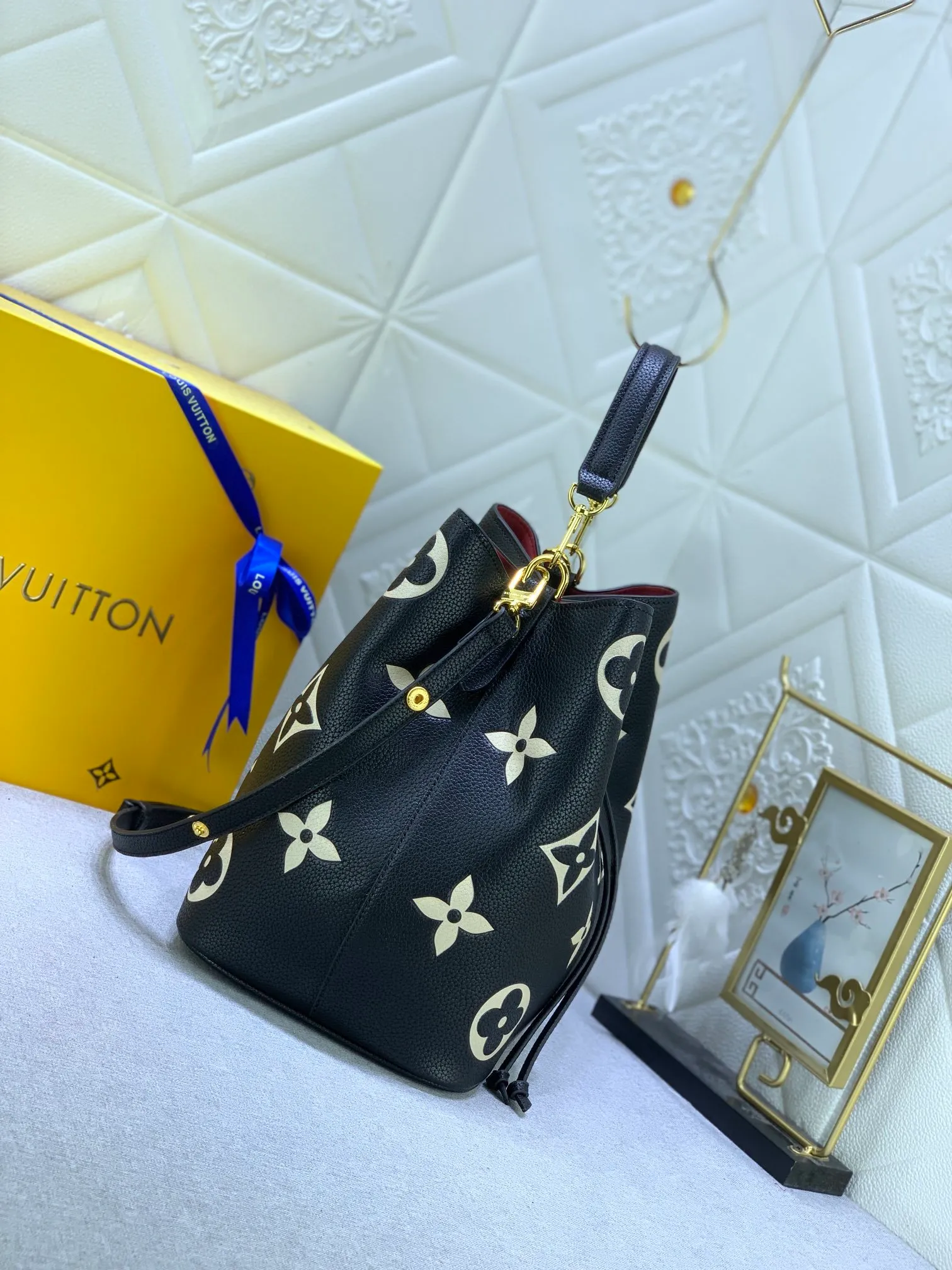 All Categories Official Website "Brand Women's Bags" Women's Bags 💙 LV 2024 New LV Crossbody Bag