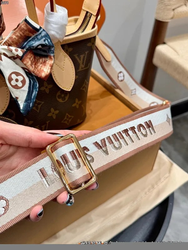 All Categories Official Website "Brand Women's Bags" Women's Bags 💙 LV 2025 New LV Crossbody Bag