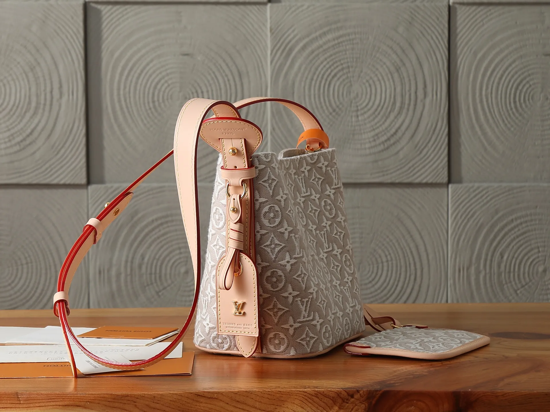 All Categories Official Website "Brand Women's Bags" Women's Bags 💙 LV LV 2026 New Crossbody Shoulder Bag