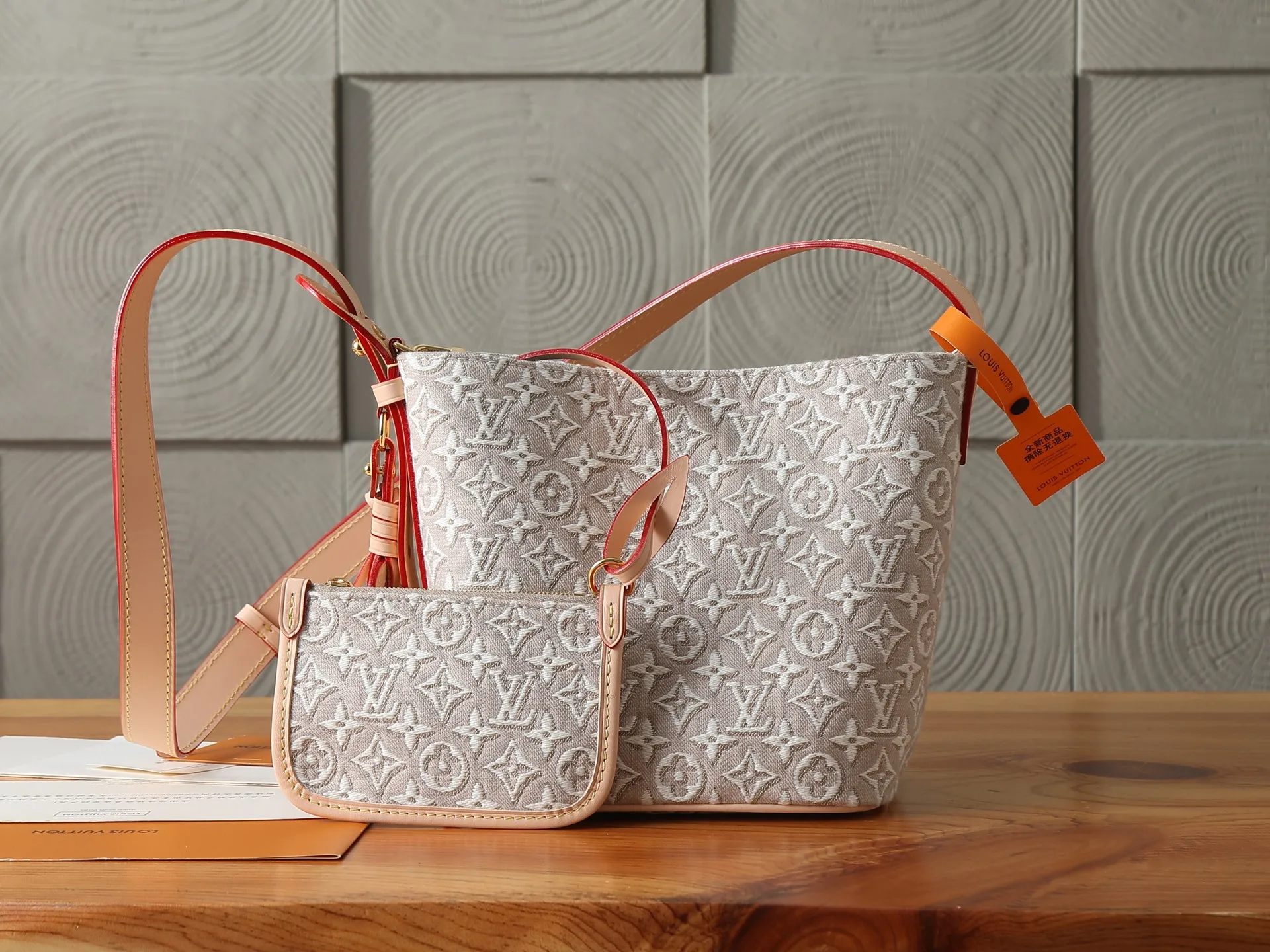 All Categories Official Website "Brand Women's Bags" Women's Bags 💙 LV LV 2026 New Crossbody Shoulder Bag