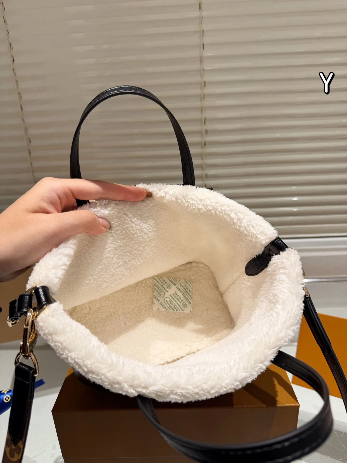 All Categories Official Website "Brand Women's Bags" Women's Bags 💙 LV 2025 New LV Crossbody Bag