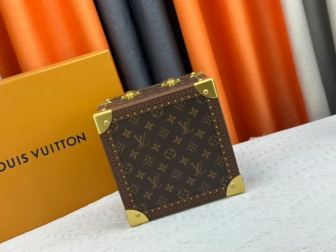 All Categories Official Website "Brand Women's Bags" Women's Bags 💙 LV 2024 Official Website New LV Hard Case