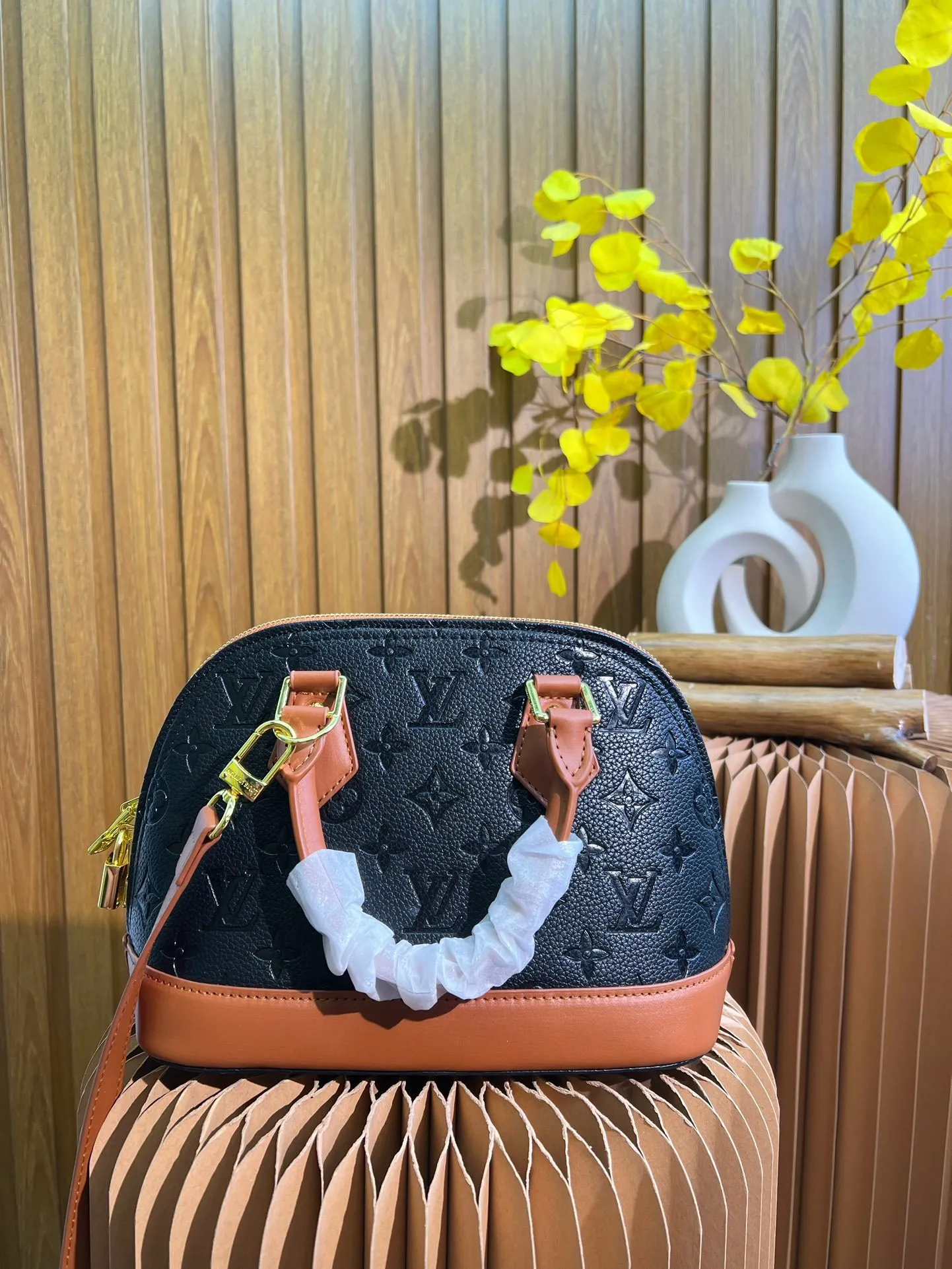 All categories Official website "Brand Women's Bags" Women's Bags 💙 LV 2023 latest version LV crossbody bag