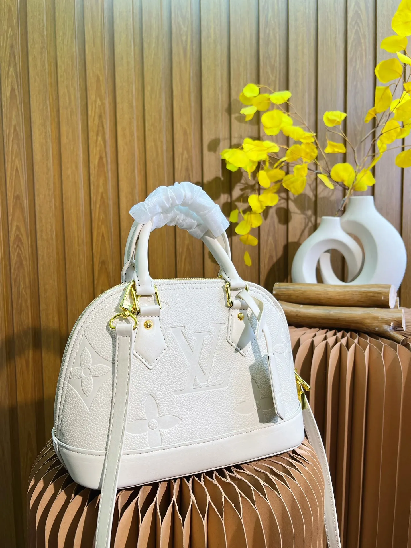 All categories Official website "Brand Women's Bags" Women's Bags 💙 LV 2023 latest version LV crossbody bag