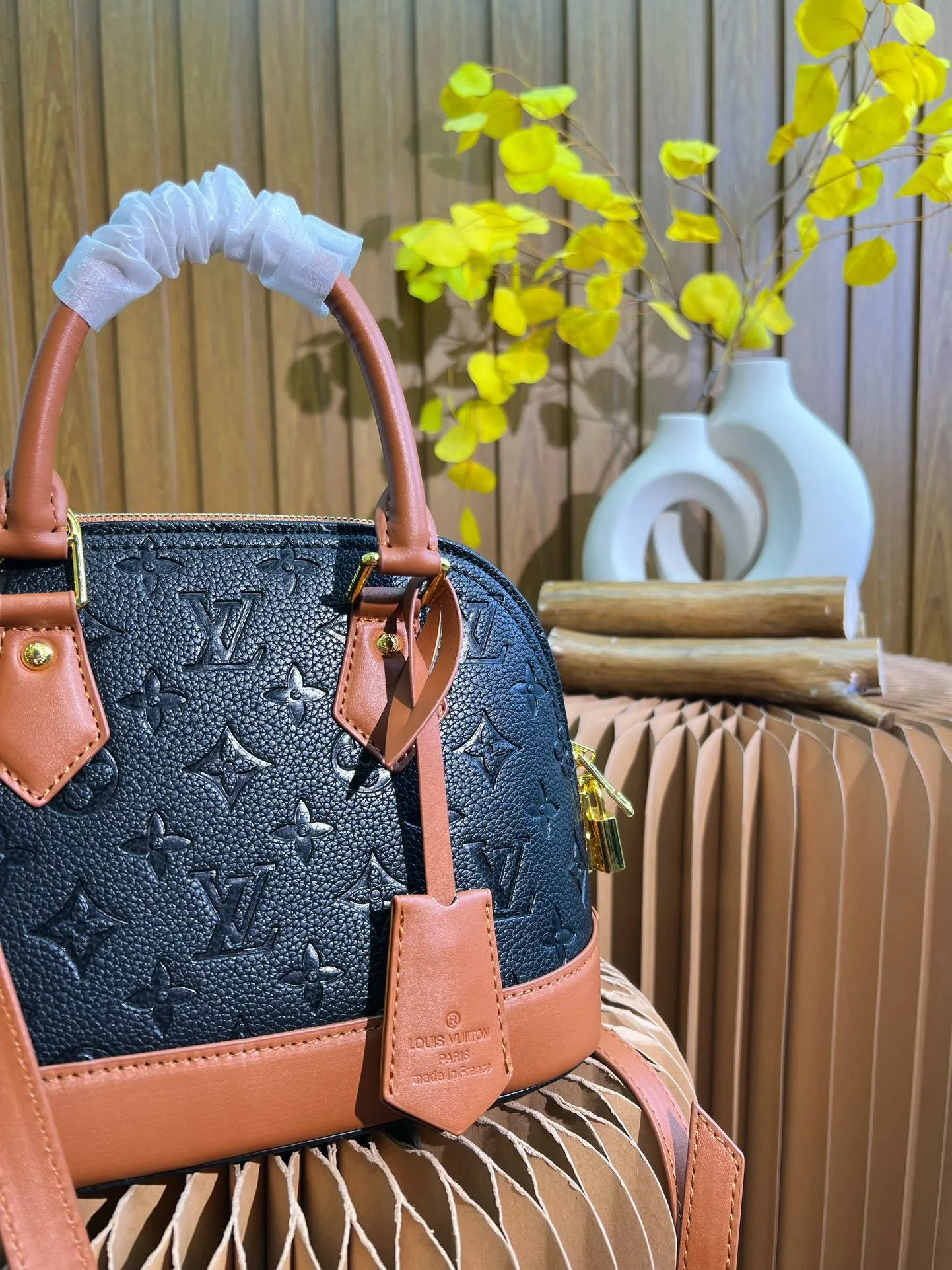 All categories Official website "Brand Women's Bags" Women's Bags 💙 LV 2023 latest version LV crossbody bag