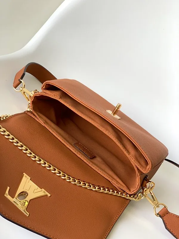All Categories Official Website "Brand Women's Bags" Women's Bags 💙 LV 2026 New LV Crossbody Bag