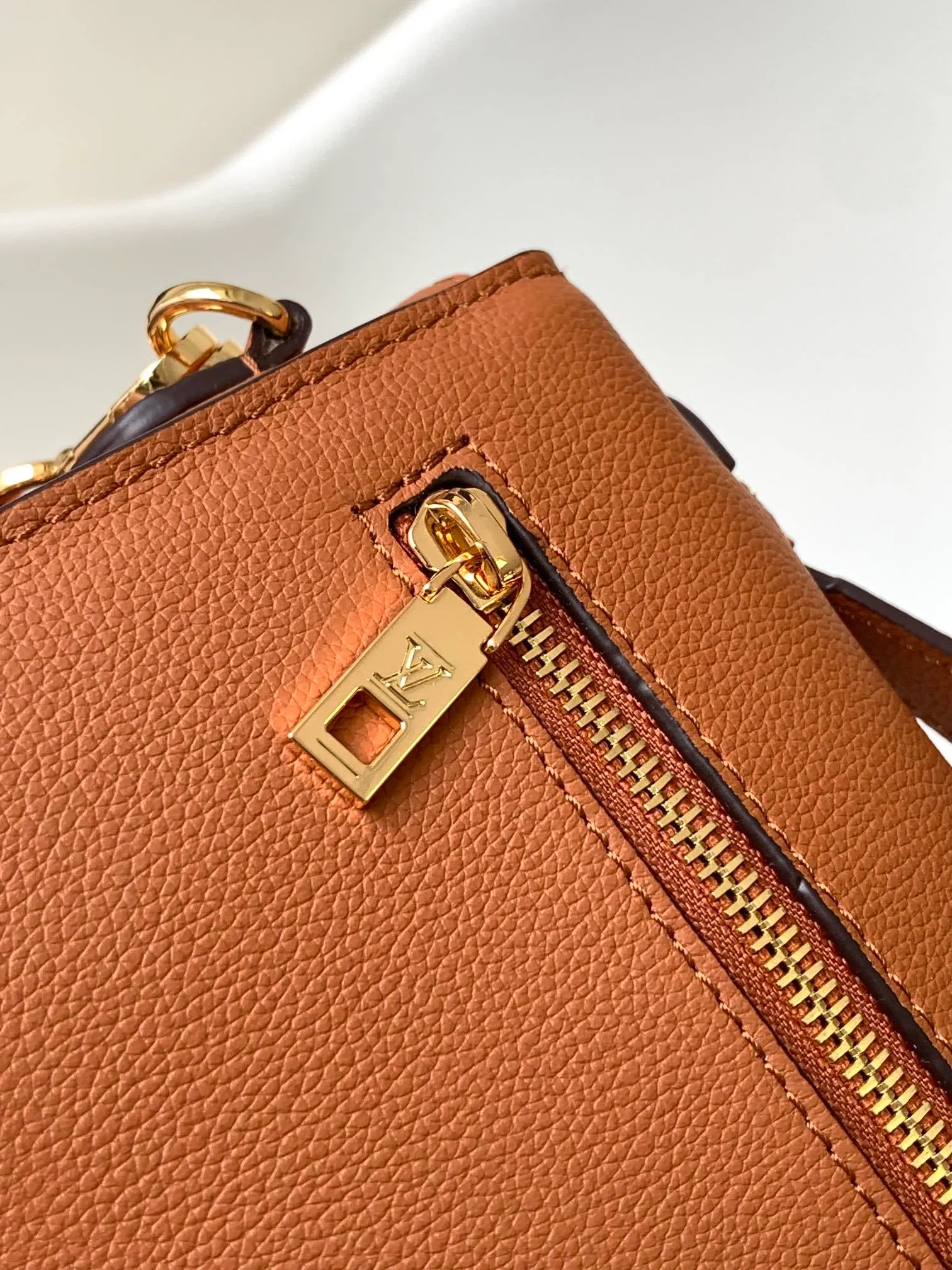 All Categories Official Website "Brand Women's Bags" Women's Bags 💙 LV 2026 New LV Crossbody Bag