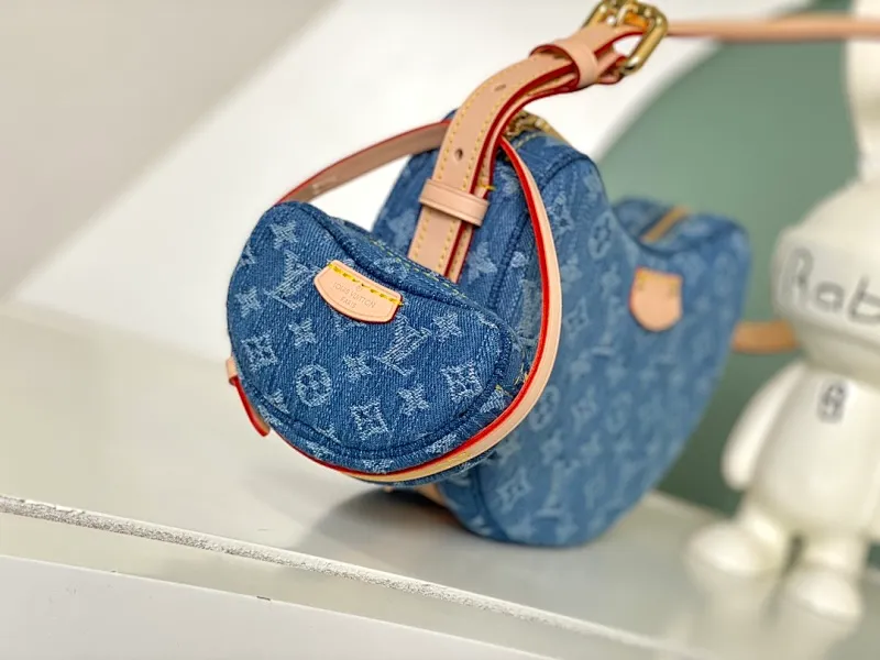 All Categories Official Website "Brand Women's Bags" Women's Bags 💙 LV 2026 New LV Crossbody Bag