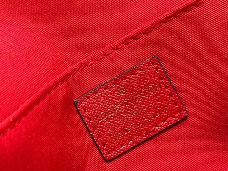 All Categories Official Website "Brand Women's Bags" Women's Bags 💙 LV 2024 New LV Crossbody Bag