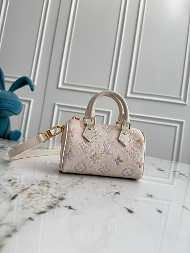 All Categories Official Website "Brand Women's Bags" Women's Bags 💙 LV 2026 New LV Crossbody Bag