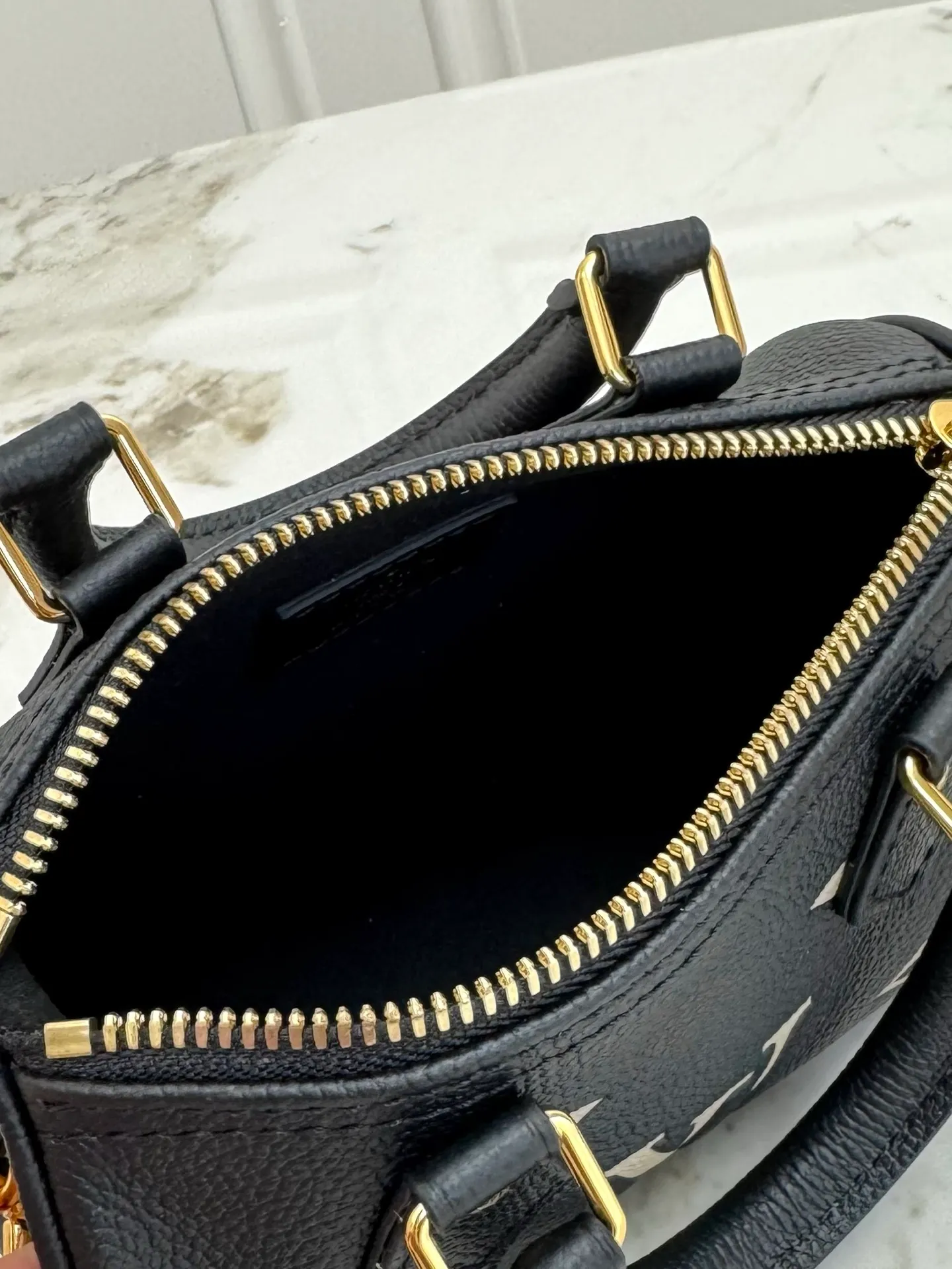 All Categories Official Website "Brand Women's Bags" Women's Bags 💙 LV 2026 New LV Crossbody Bag