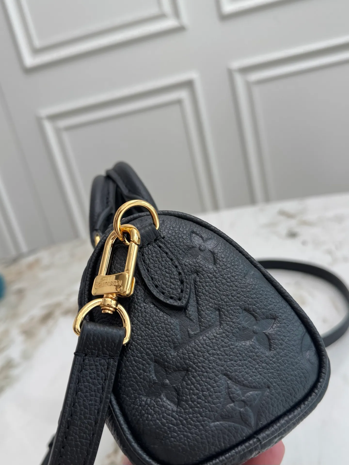 All Categories Official Website "Brand Women's Bags" Women's Bags 💙 LV 2026 New LV Crossbody Bag