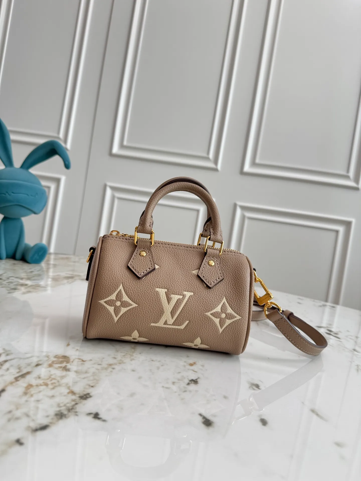 All Categories Official Website "Brand Women's Bags" Women's Bags 💙 LV 2026 New LV Crossbody Bag