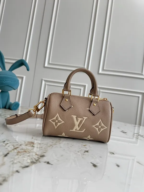 All Categories Official Website "Brand Women's Bags" Women's Bags 💙 LV 2026 New LV Crossbody Bag
