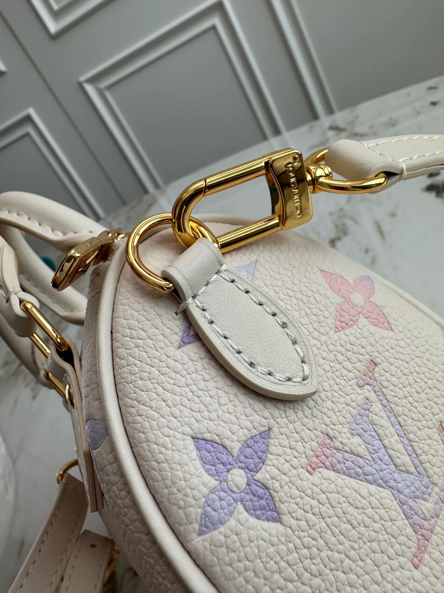 All Categories Official Website "Brand Women's Bags" Women's Bags 💙 LV 2026 New LV Crossbody Bag