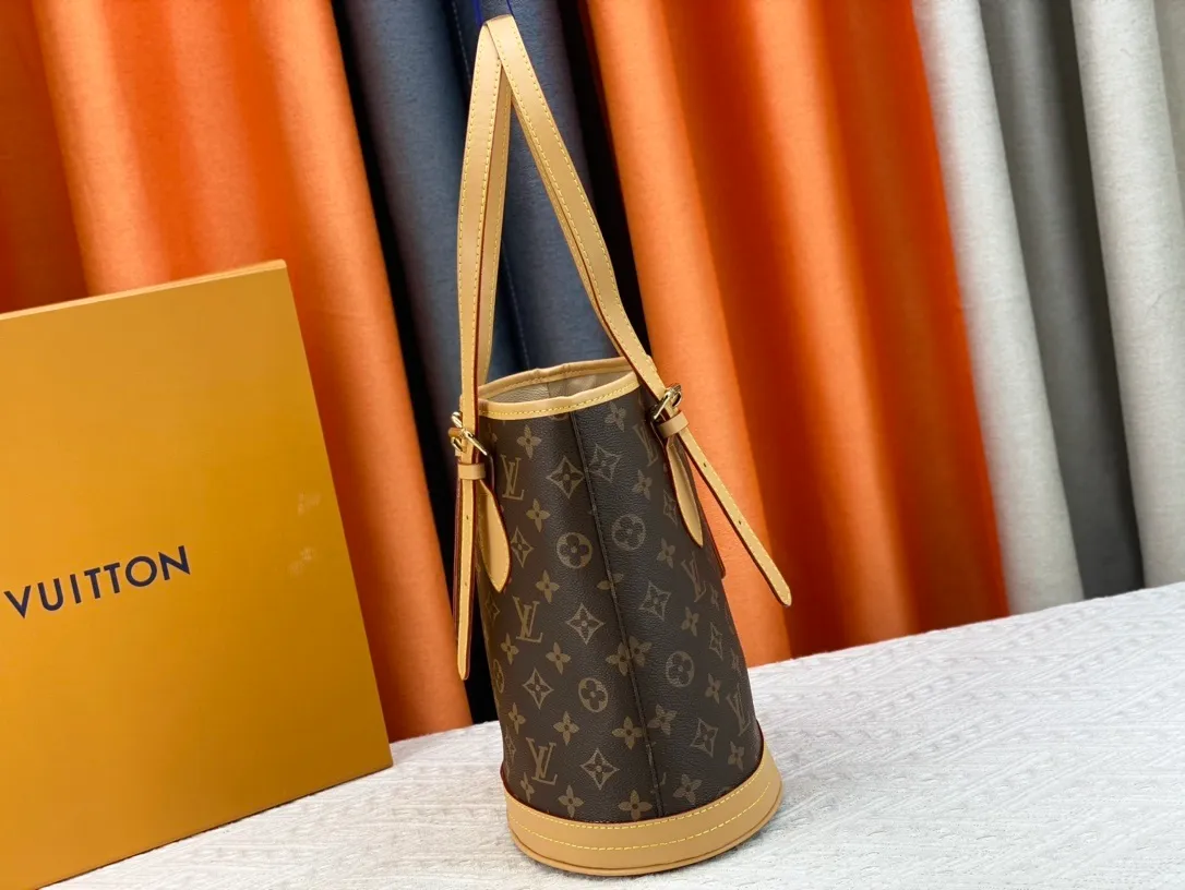 All Categories Official Website "Brand Women's Bags" Women's Bags 💙 LV 2023 New LV Crossbody Bag