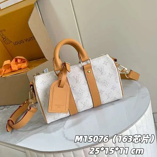 All Categories Official Website "Brand Women's Bags" Women's Bags 💙 LV LV 2026 New Crossbody Shoulder Bag