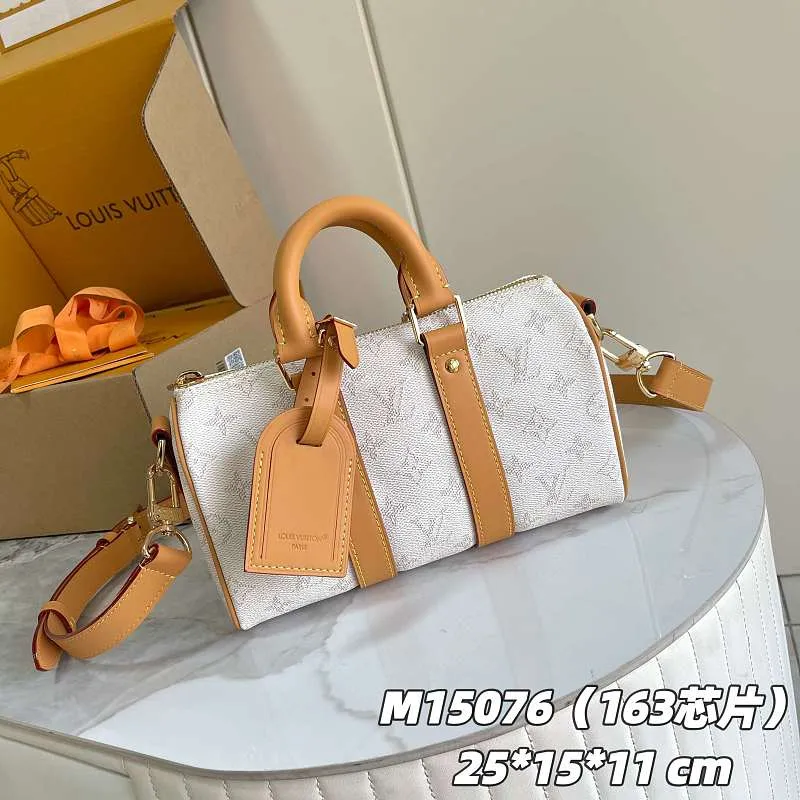 All Categories Official Website "Brand Women's Bags" Women's Bags 💙 LV LV 2026 New Crossbody Shoulder Bag