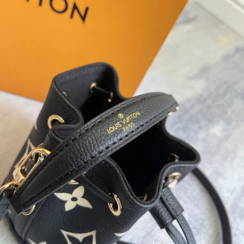 All Categories Official Website "Brand Women's Bags" Women's Bags 💙 LV 2026 New LV Crossbody Bag