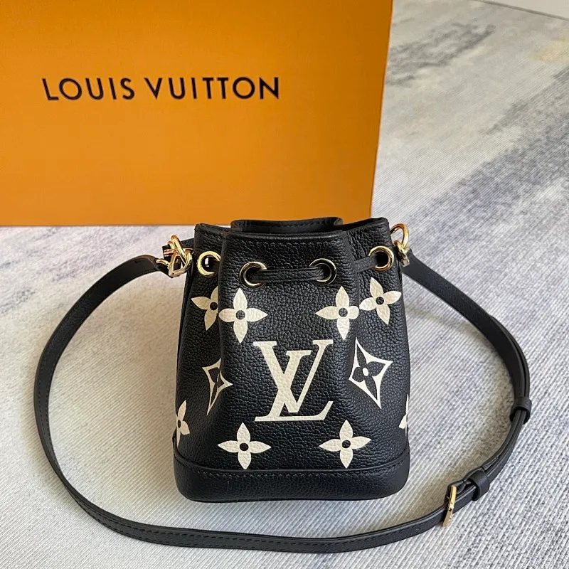 All Categories Official Website "Brand Women's Bags" Women's Bags 💙 LV 2026 New LV Crossbody Bag