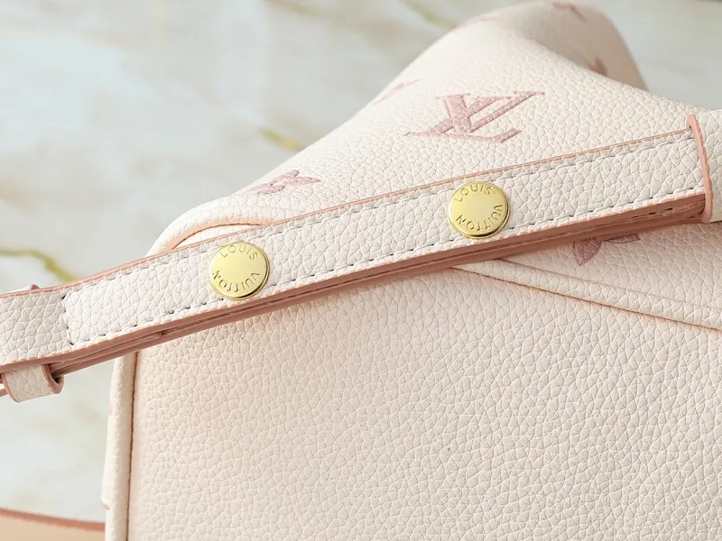 All Categories Official Website "Brand Women's Bags" Women's Bags 💙 LV 2025 New LV Crossbody Bag