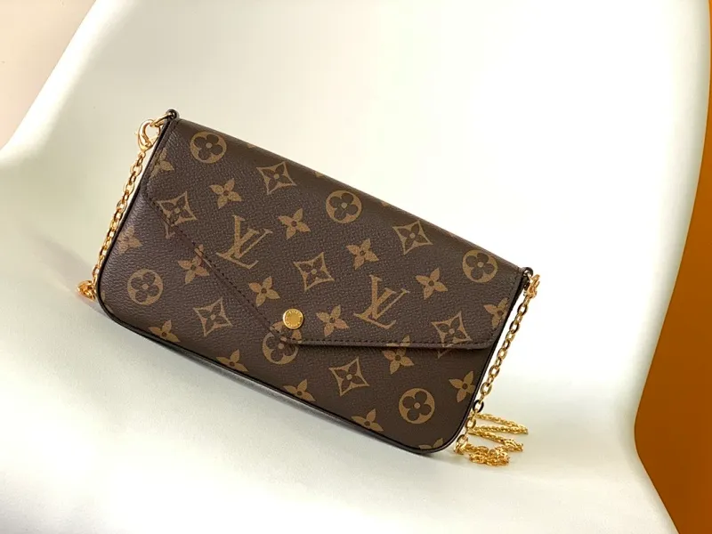 All categories Official website "Brand Women's Bags" Women's Bags 💙 LV replica LV, fine imitation LV bags, LV shoulder bags, 2023 official latest version LV calfskin chain bag, bag factory, original material, size: 21-11-2CM