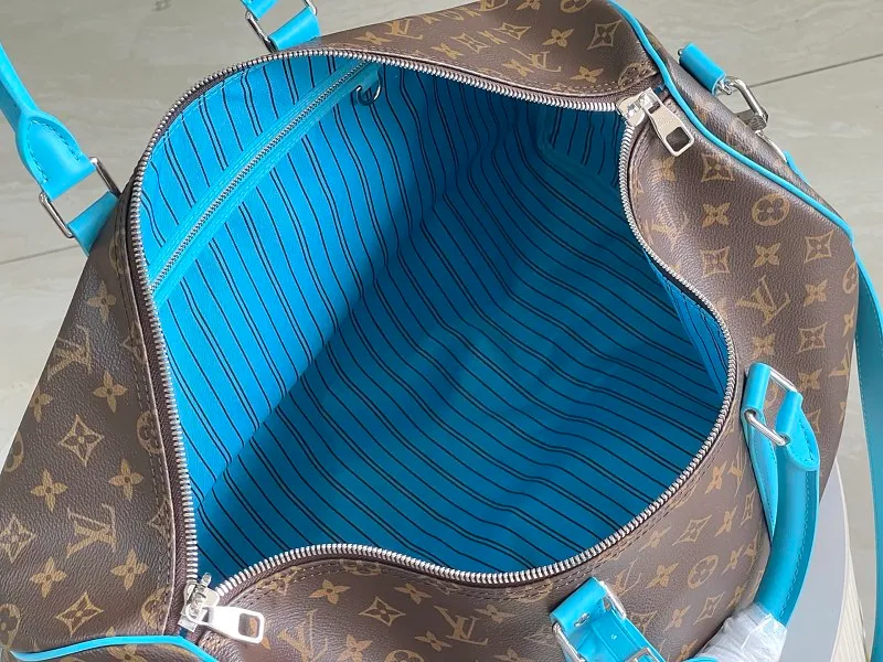 All Categories 💚 Authentic Grade Bags 💚 LV 2026 New LV Travel Bag