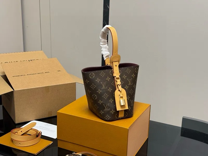 All Categories Official Website "Brand Women's Bags" Women's Bags 💙 LV 2025 New LV Bucket Bag