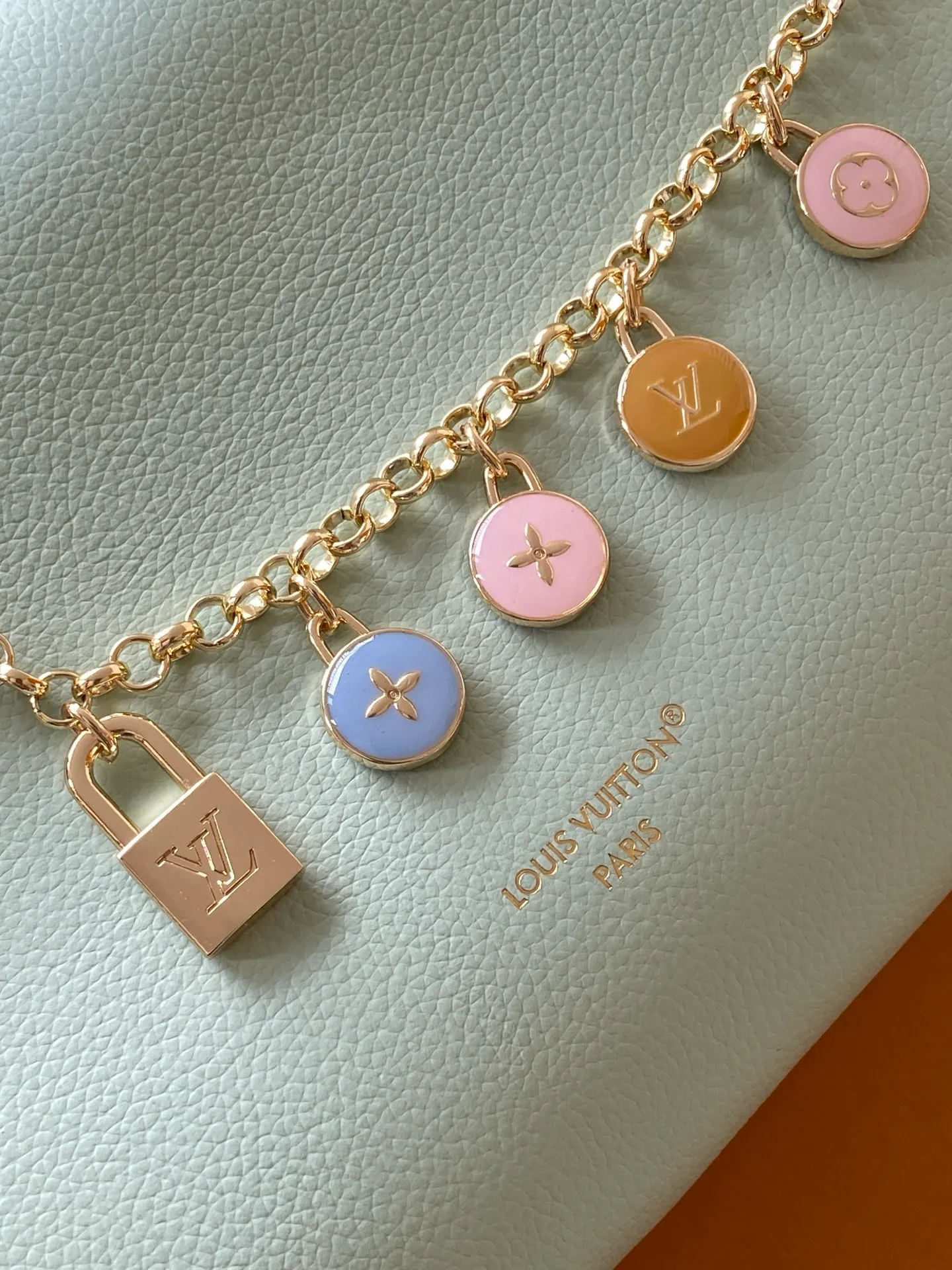 All Categories Official Website "Brand Women's Bags" Women's Bags 💙 LV 2026 New LV Crossbody Bag