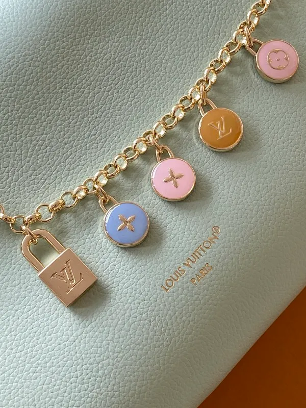 All Categories Official Website "Brand Women's Bags" Women's Bags 💙 LV 2026 New LV Crossbody Bag