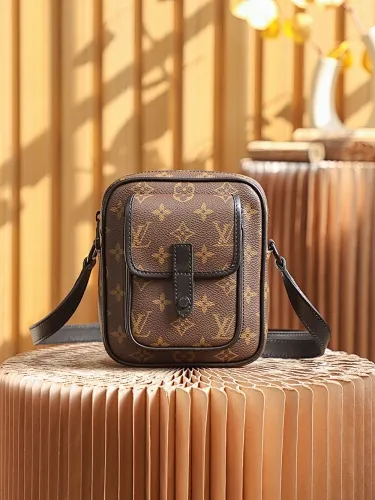 All Categories Official Website "Brand Women's Bags" Women's Bags 💙 LV 2024 New LV Crossbody Bag