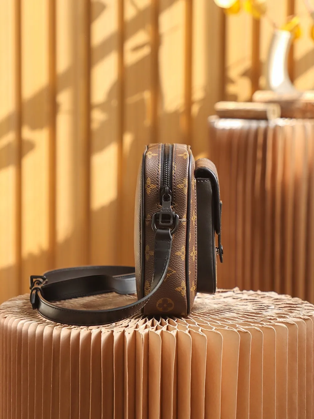 All Categories Official Website "Brand Women's Bags" Women's Bags 💙 LV 2024 New LV Crossbody Bag