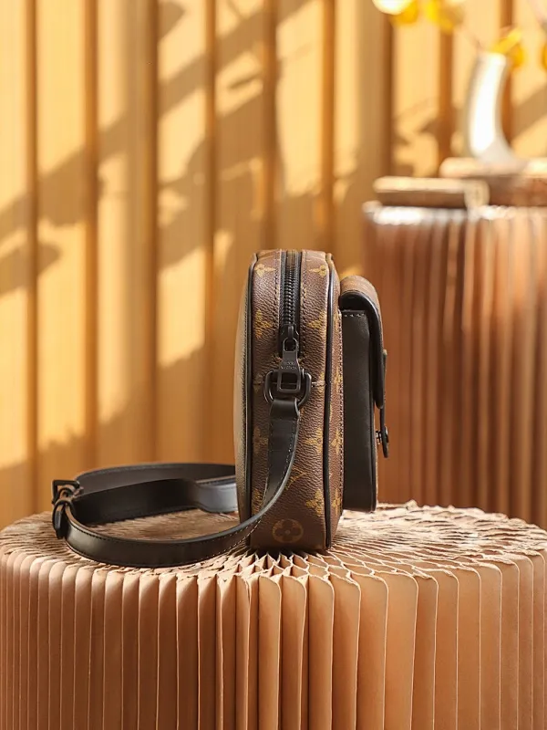 All Categories Official Website "Brand Women's Bags" Women's Bags 💙 LV 2024 New LV Crossbody Bag
