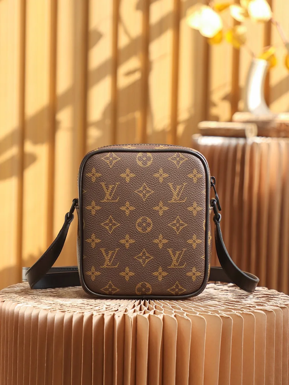 All Categories Official Website "Brand Women's Bags" Women's Bags 💙 LV 2024 New LV Crossbody Bag
