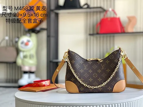 All Categories 💚 Authentic Grade Bags 💚 LV 2026 New LV Top Replica Crossbody Shoulder Bag
