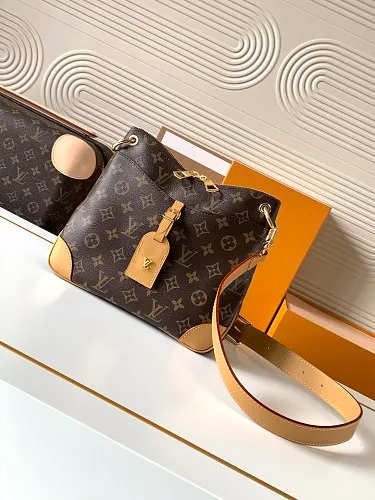 All Categories Official Website "Brand Women's Bags" Women's Bags 💙 LV 2026 Official Website New LV Crossbody Bag