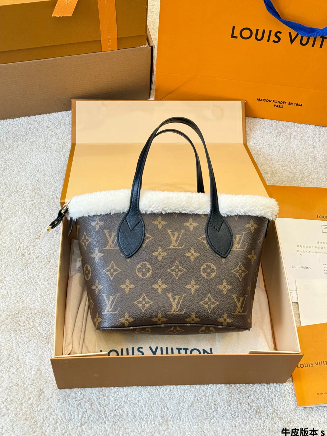 All Categories Official Website "Brand Women's Bags" Women's Bags 💙 LV 2025 New LV Crossbody Bag